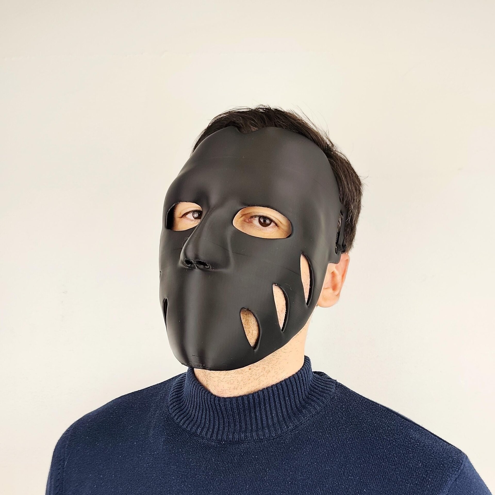 Masque de cosplay d'horreur noir imprimé en 3D